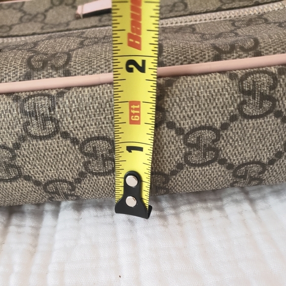 Gucci GG Supreme crossbody - Picture 5 of 14